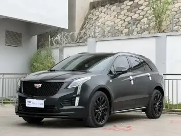 2022 Cadillac XT5 с пробегом 67 000 км