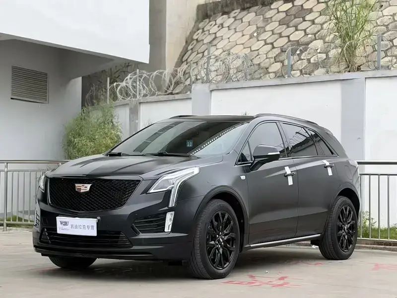 2022 Cadillac XT5 с пробегом 67 000 км