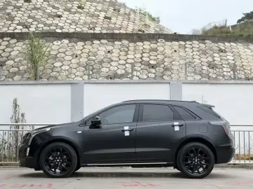 2022 Cadillac XT5 с пробегом 67 000 км