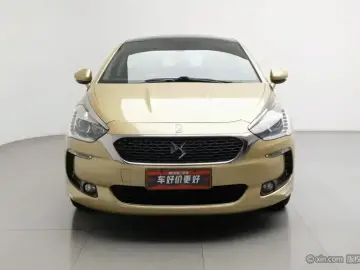 2015 DS 5 с пробегом 90 300 км