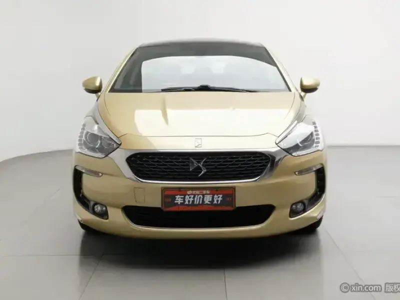 2015 DS 5 с пробегом 90 300 км