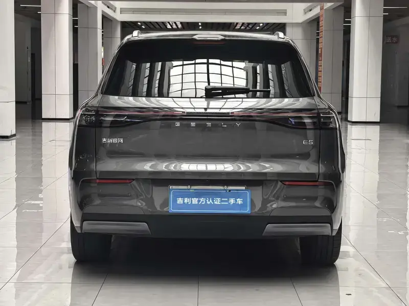 2026 Geely Galaxy E5 с пробегом 9 500 км