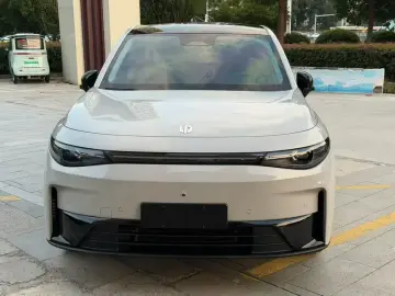 2024 Leapmotor C10 с пробегом 39 000 км
