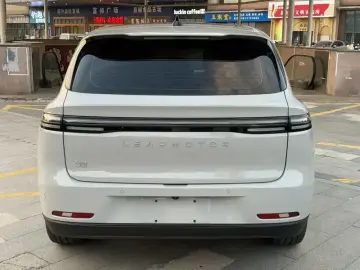 2024 Leapmotor C10 с пробегом 39 000 км