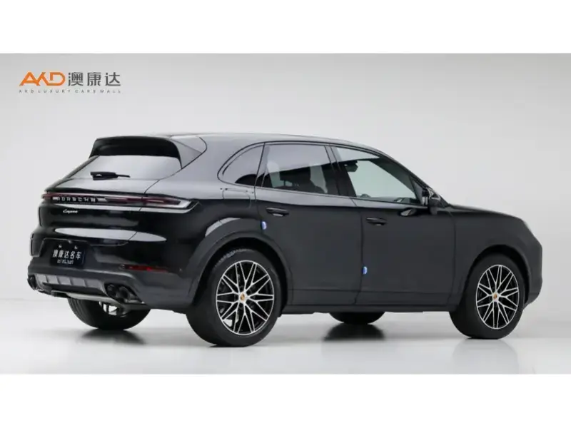 2026 Porsche Cayenne с пробегом 17 000 км