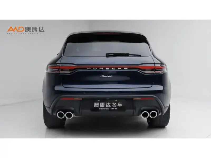 2023 Porsche Macan с пробегом 24 700 км
