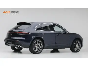 2023 Porsche Macan с пробегом 24 700 км