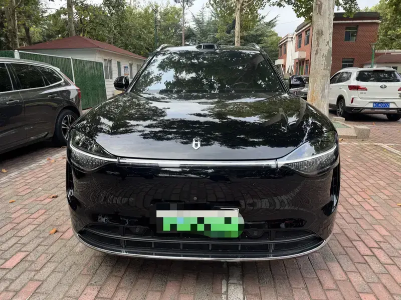 2024 Aito M9 с пробегом 37 000 км