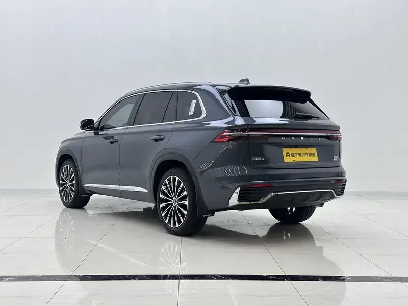 2026 Geely Monjaro с пробегом 11 300 км