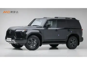 2024 Lexus GX с пробегом 29 000 км