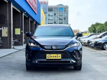2022 Toyota Harrier с пробегом 87 000 км