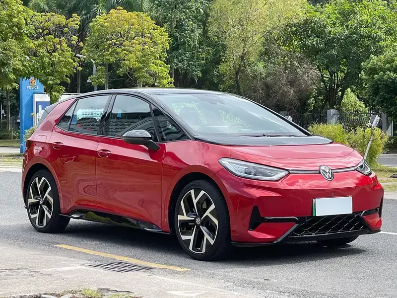 2026 Volkswagen ID.3 с пробегом 16 000 км