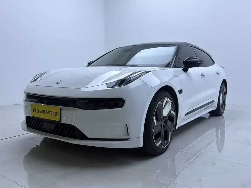 2023 Zeekr 001 с пробегом 64 200 км
