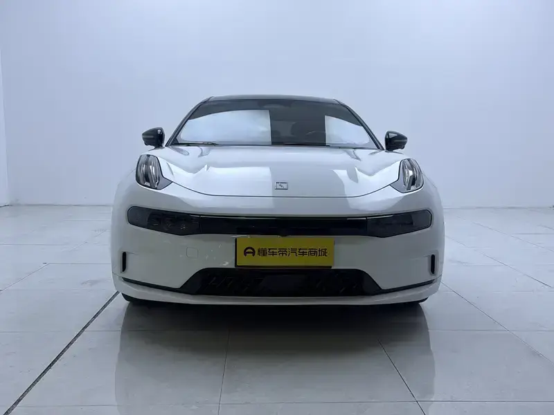 2023 Zeekr 001 с пробегом 64 200 км