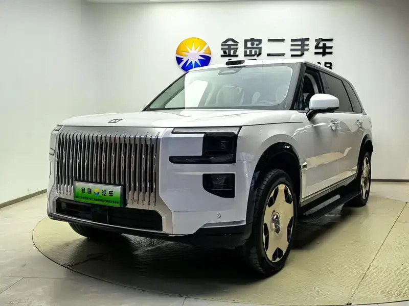 2025 Zeekr 9X с пробегом 21 500 км