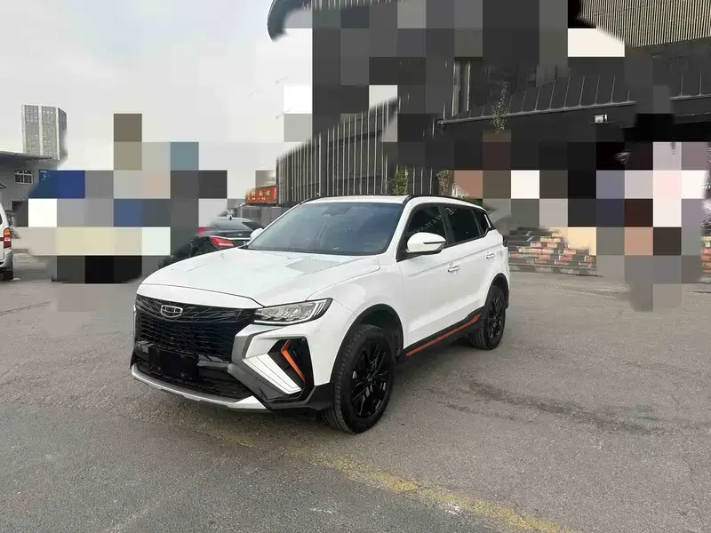 2022 Geely Atlas Pro с пробегом 46 000 км