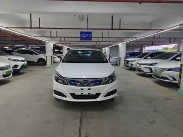 2018 BYD E5 с пробегом 100 000 км