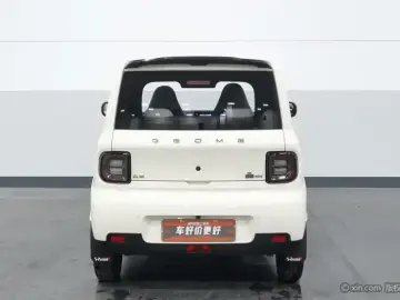 2025 Geely Panda с пробегом 15 400 км