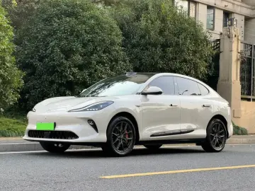 IM Motors (Zhiji) LS6