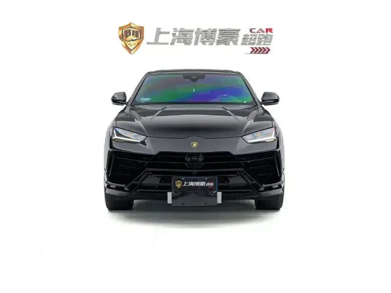 2023 Lamborghini Urus с пробегом 20 000 км