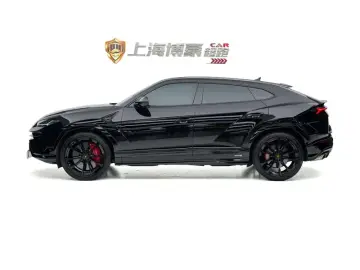 2023 Lamborghini Urus с пробегом 20 000 км