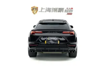 2023 Lamborghini Urus с пробегом 20 000 км