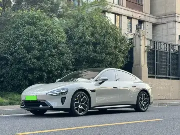 2024 Xiaomi SU7 с пробегом 27 000 км
