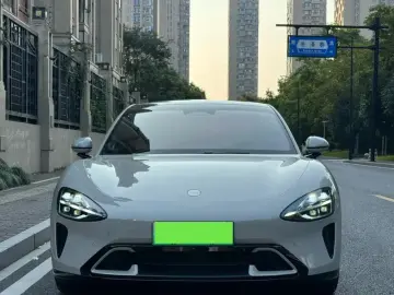 2024 Xiaomi SU7 с пробегом 27 000 км