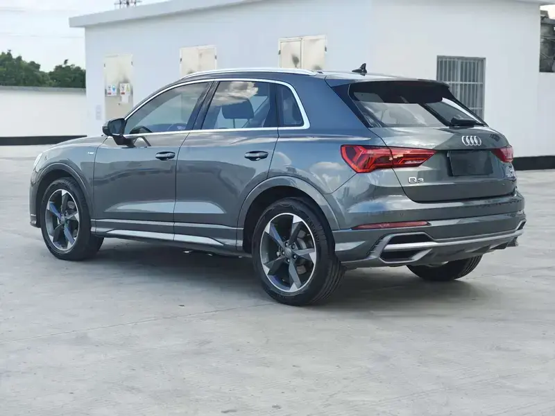 2020 Audi Q3 с пробегом 86 000 км