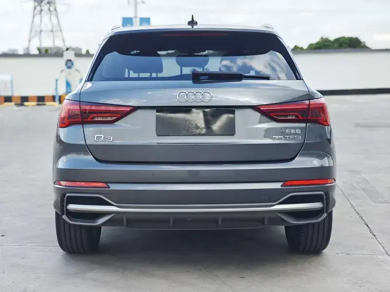 2020 Audi Q3 с пробегом 86 000 км