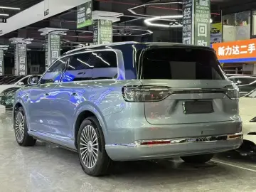 2026 Aito M9 с пробегом 2 000 км