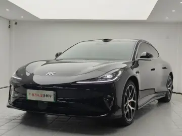 IM Motors (Zhiji) L6