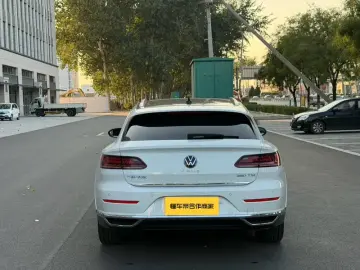 2021 Volkswagen Passat CC с пробегом 66 000 км