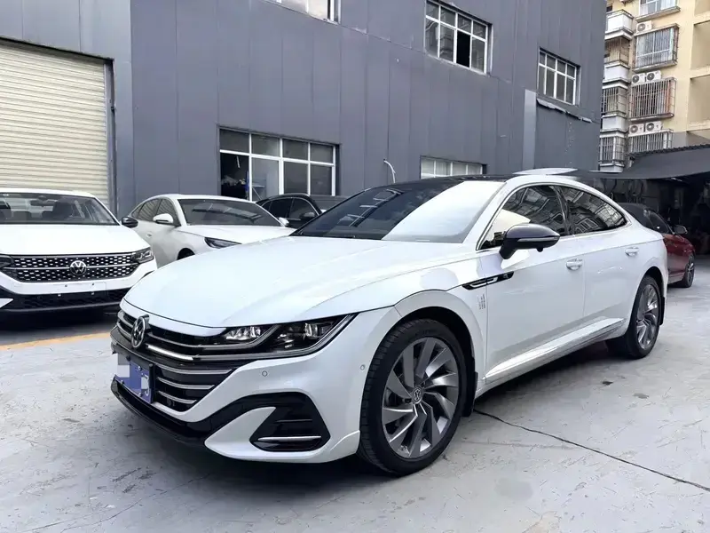 2023 Volkswagen Passat CC с пробегом 60 000 км