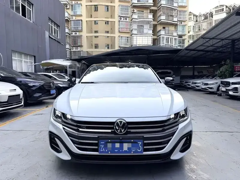 2023 Volkswagen Passat CC с пробегом 60 000 км
