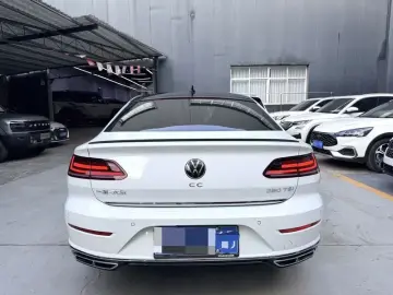 2023 Volkswagen Passat CC с пробегом 60 000 км