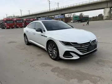 2023 Volkswagen Passat CC с пробегом 60 000 км