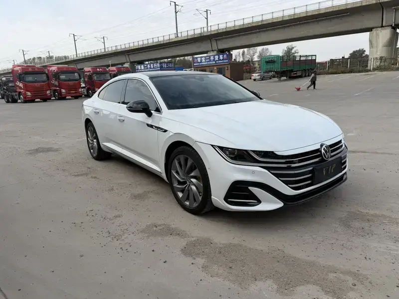 2023 Volkswagen Passat CC с пробегом 60 000 км