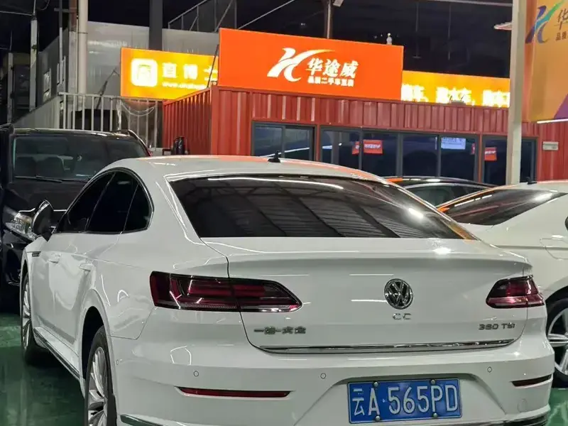 2020 Volkswagen Passat CC с пробегом 94 000 км