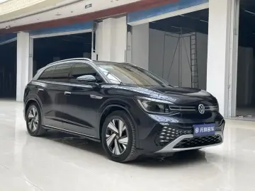 2022 Volkswagen ID.6 с пробегом 36 000 км