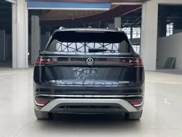 2022 Volkswagen ID.6 с пробегом 36 000 км