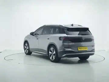 2021 Volkswagen ID.6 с пробегом 97 300 км
