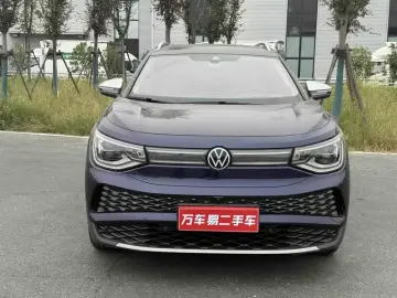 2021 Volkswagen ID.6 с пробегом 40 000 км