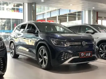 2022 Volkswagen ID.6 с пробегом 47 200 км