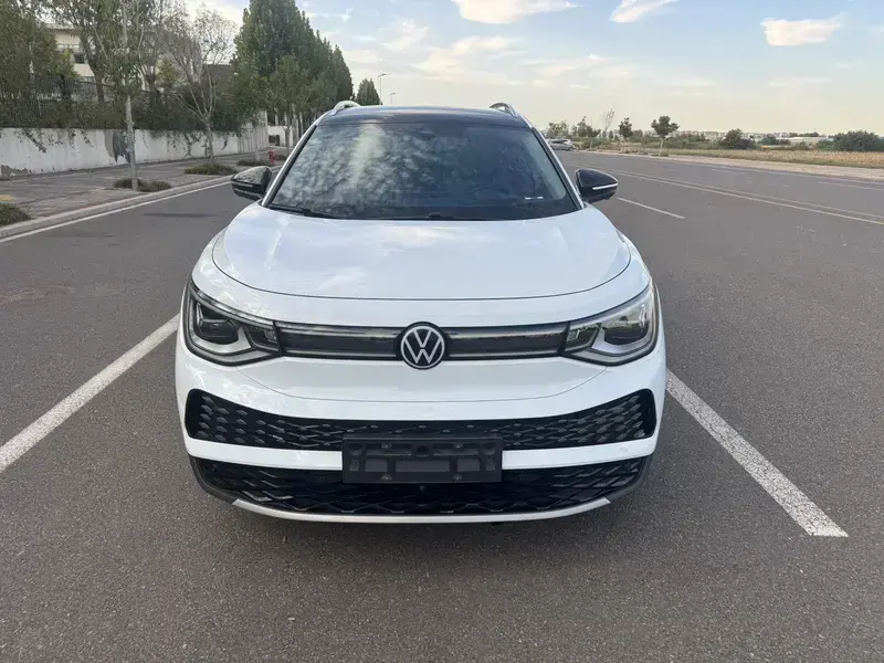 2022 Volkswagen ID.6 с пробегом 69 000 км