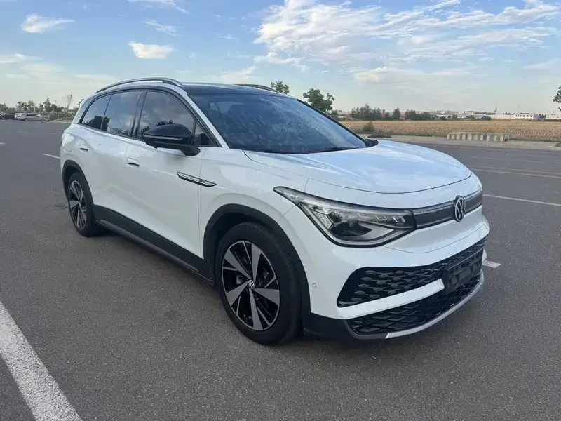 2022 Volkswagen ID.6 с пробегом 69 000 км