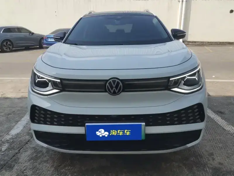 2023 Volkswagen ID.6 с пробегом 45 000 км