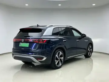 2021 Volkswagen ID.6 с пробегом 91 200 км