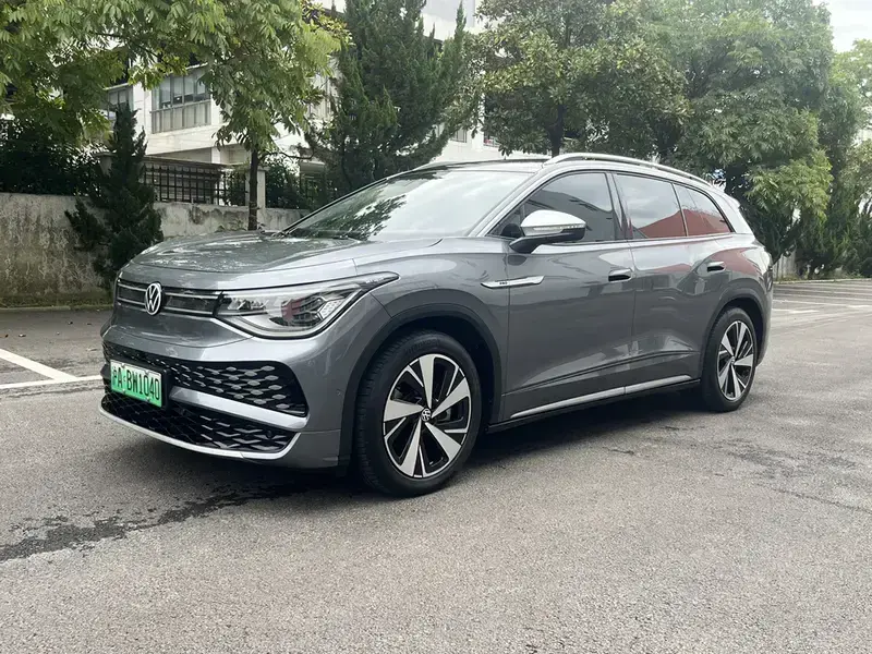 2023 Volkswagen ID.6 с пробегом 46 000 км
