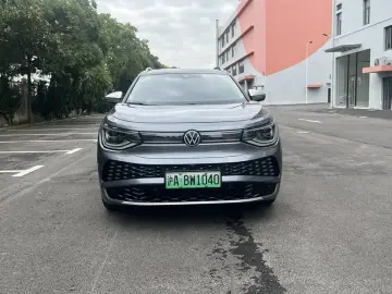 2023 Volkswagen ID.6 с пробегом 46 000 км